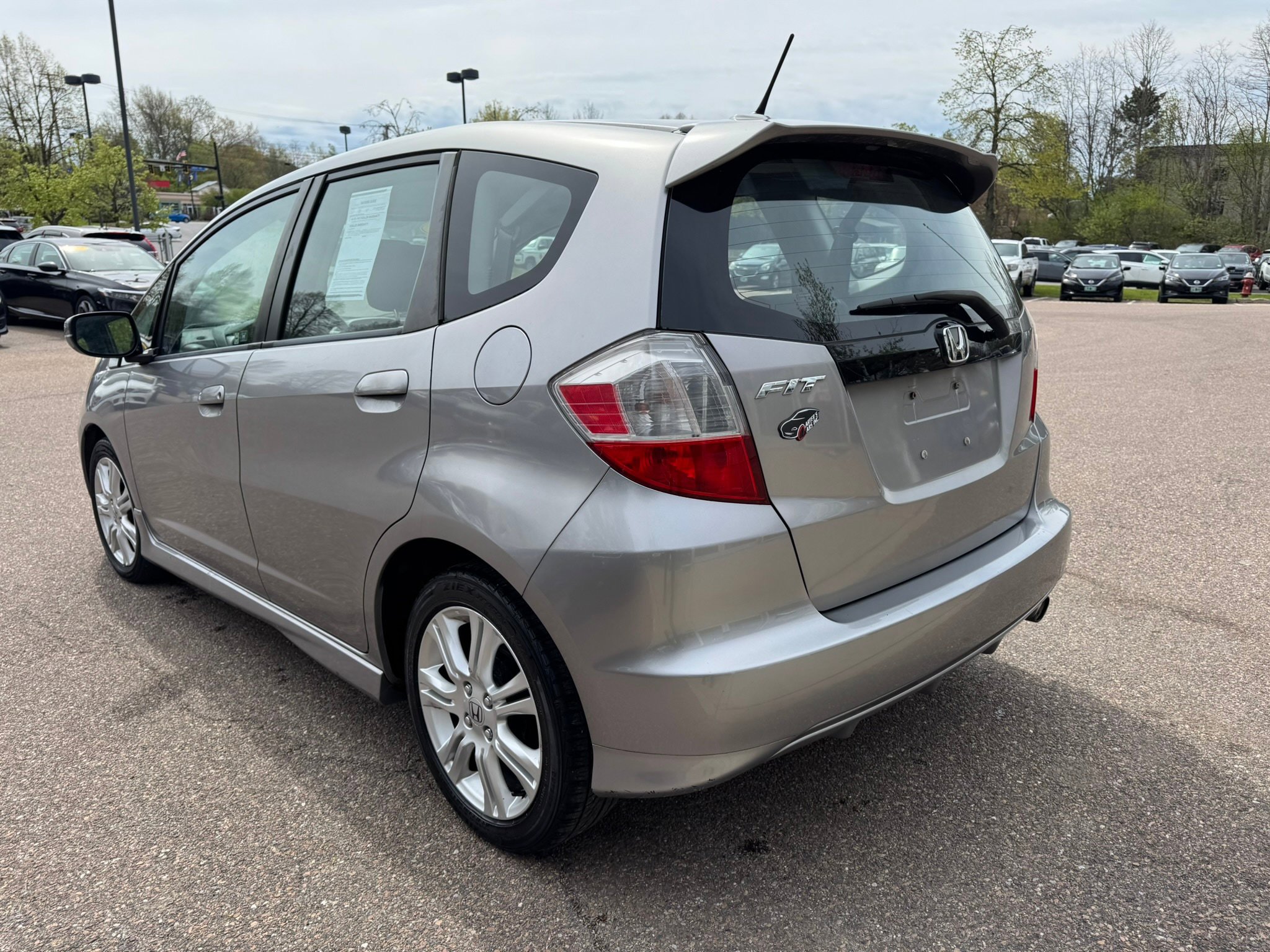 Used 2010 Honda Fit Sport image 5