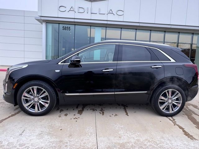 New 2026 Cadillac XT5 Premium Luxury w/ Driver Assist Package image 2