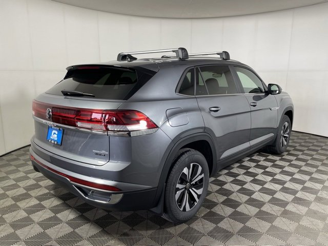 New 2025 Volkswagen Atlas Cross Sport SE image 8