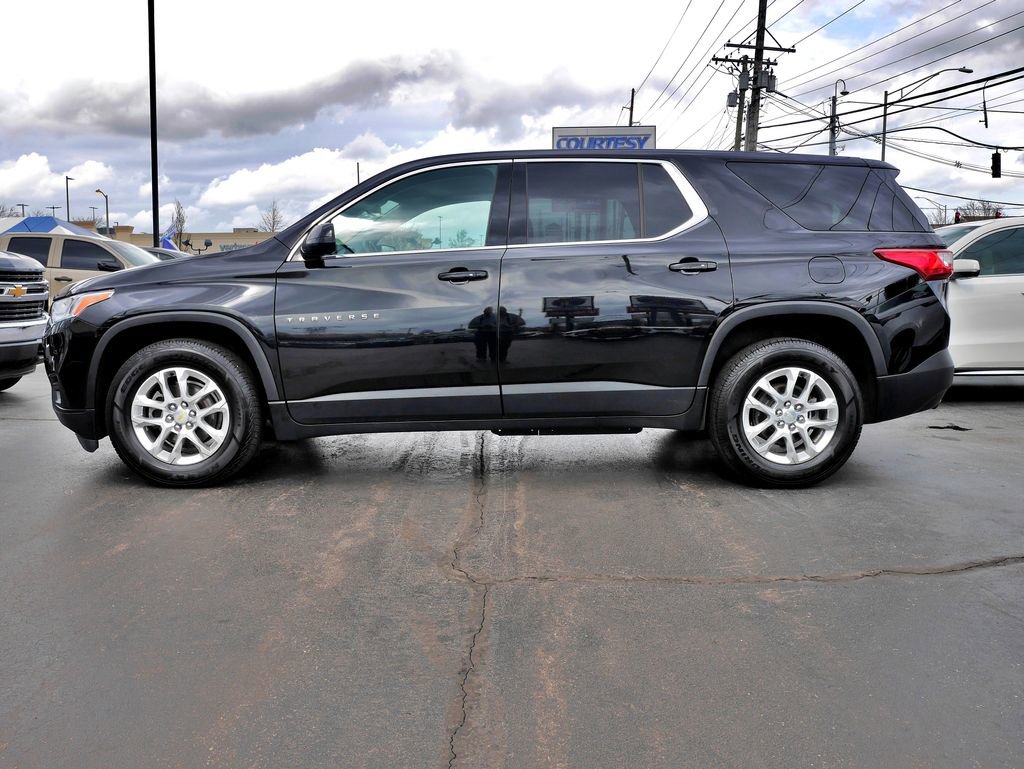 Used 2020 Chevrolet Traverse LS image 8