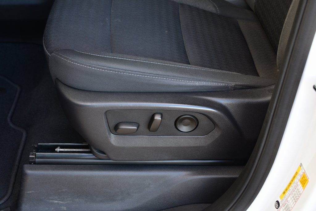 Used 2025 Chevrolet Silverado 1500 LT image 20