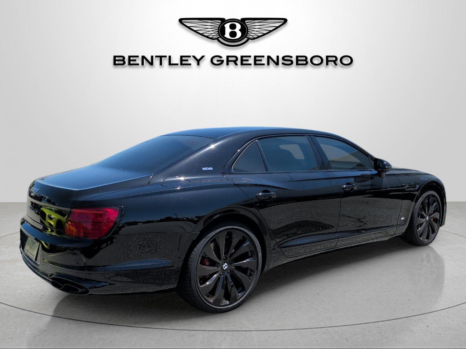 Used 2021 Bentley Flying Spur V8 AWD/4WD image 14