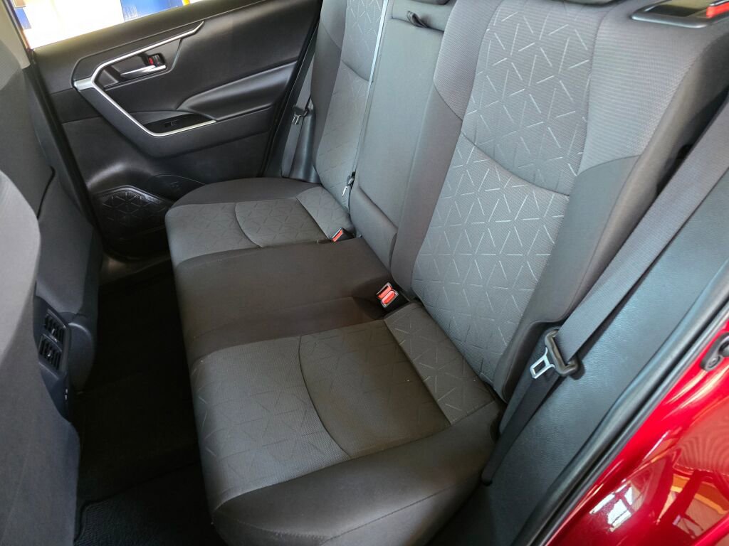 Used 2024 Toyota RAV4 XLE w/ Convenience Package AWD/4WD image 19