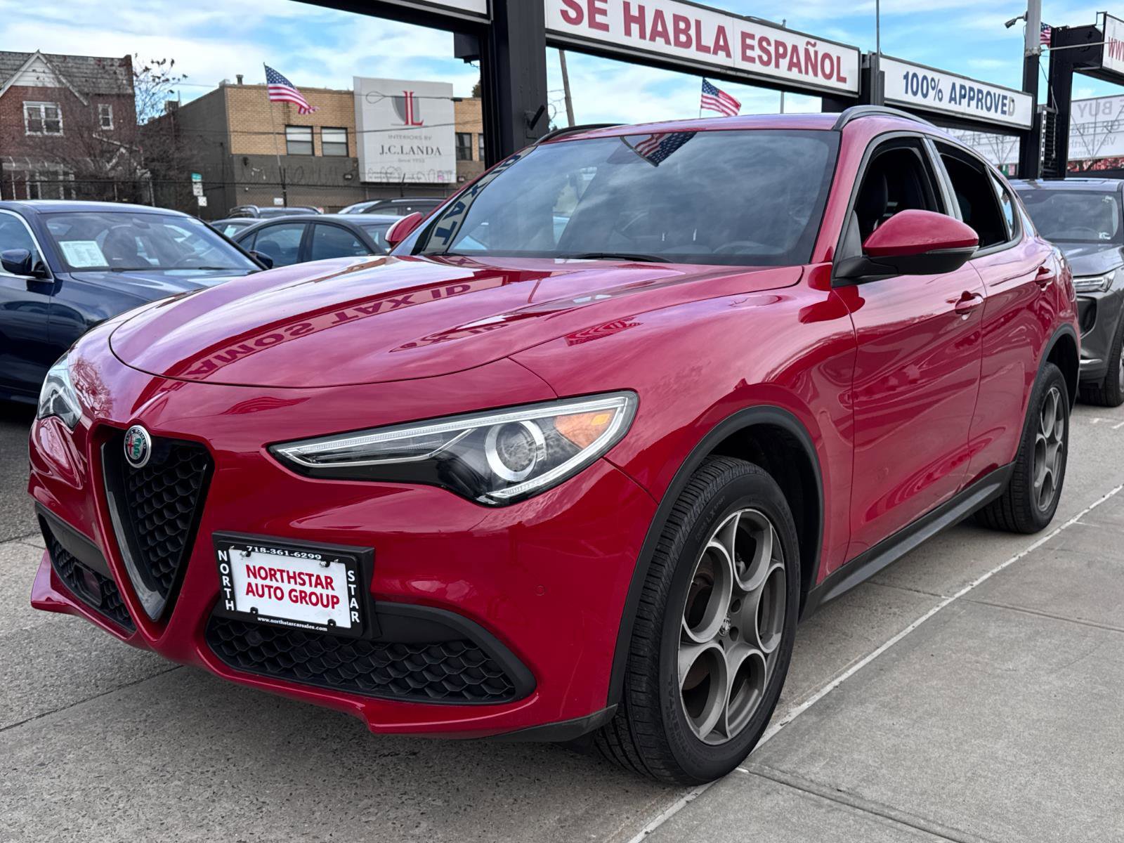 Used 2022 Alfa Romeo Stelvio Sprint image 1