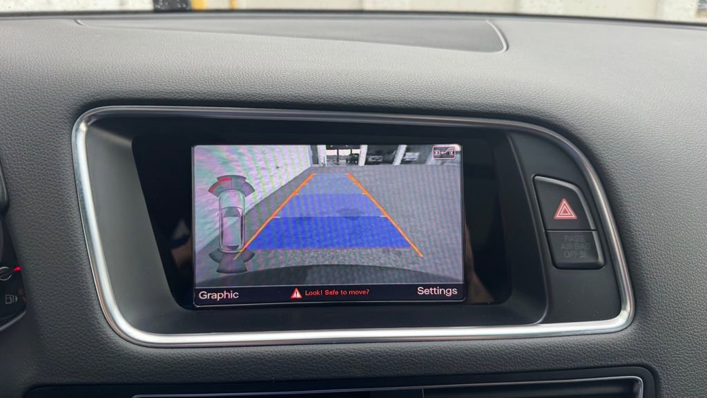 Used 2015 Audi Q5 2.0T Premium Plus w/ Technology Package image 24