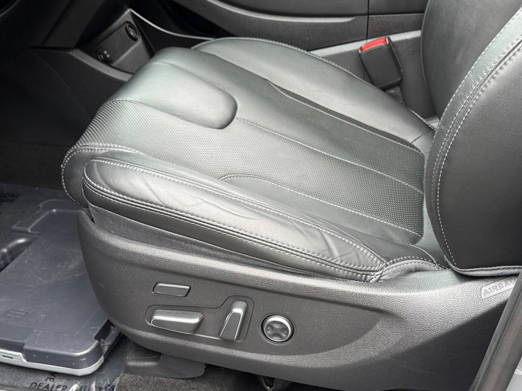 Used 2023 Hyundai Santa Fe Calligraphy AWD/4WD image 26