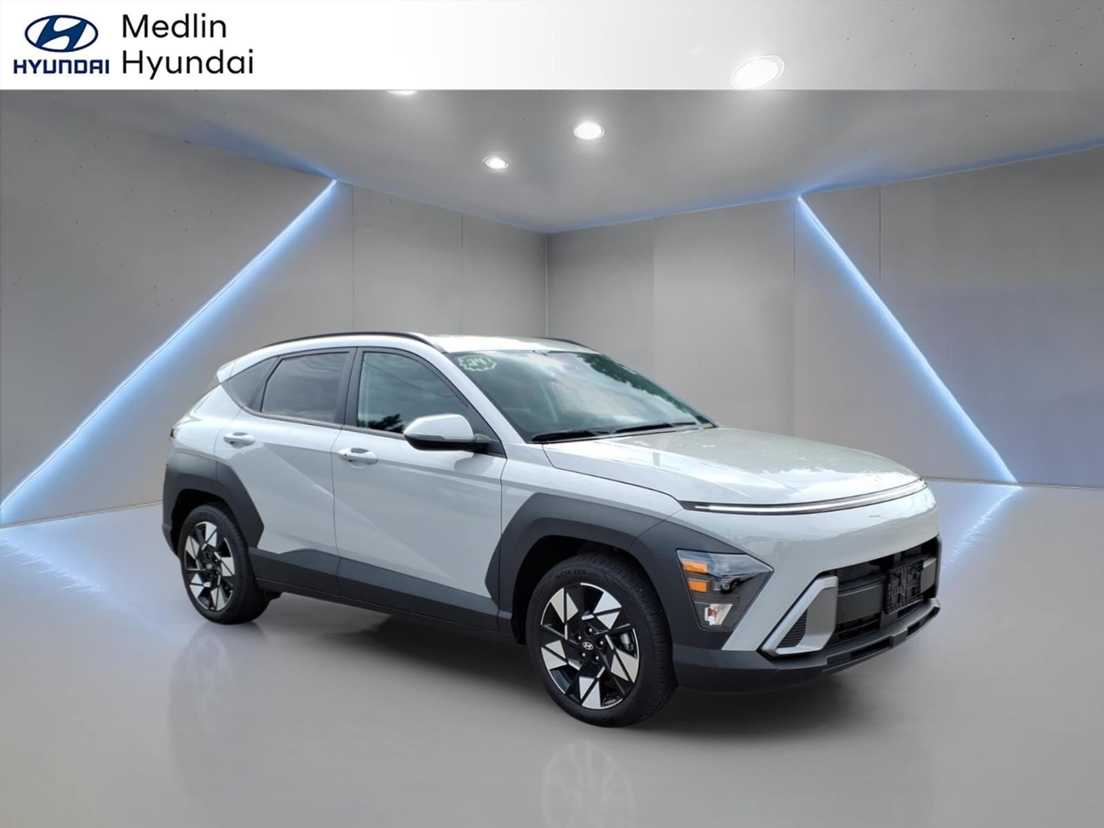 Certified 2024 Hyundai Kona SEL FWD image 1