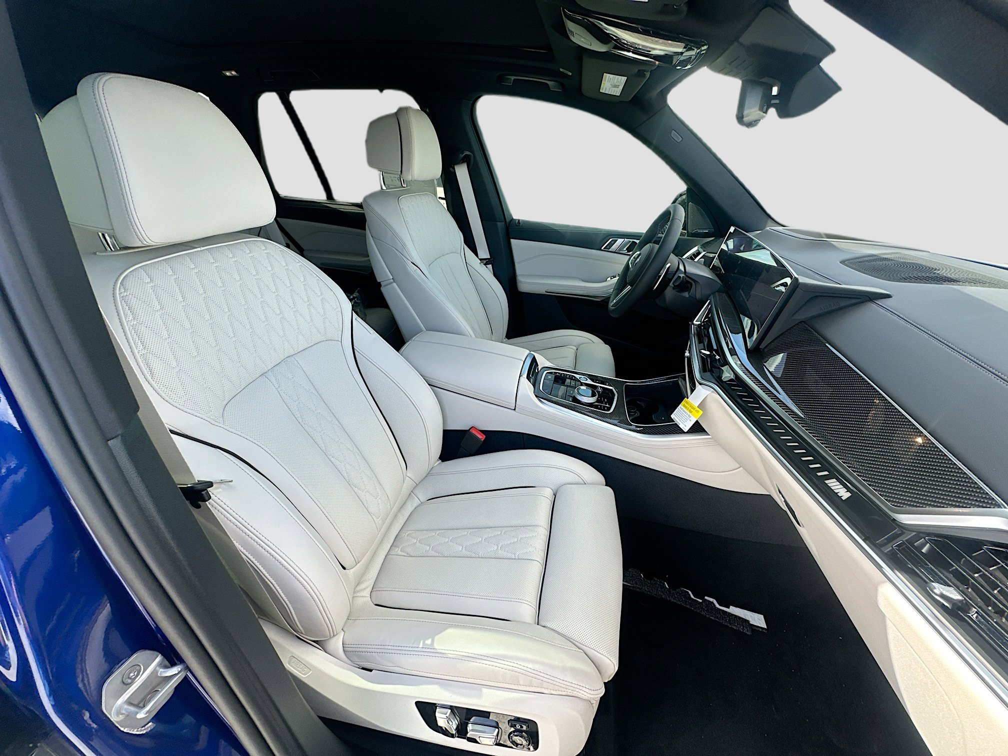 New 2026 BMW X5 M60i image 22