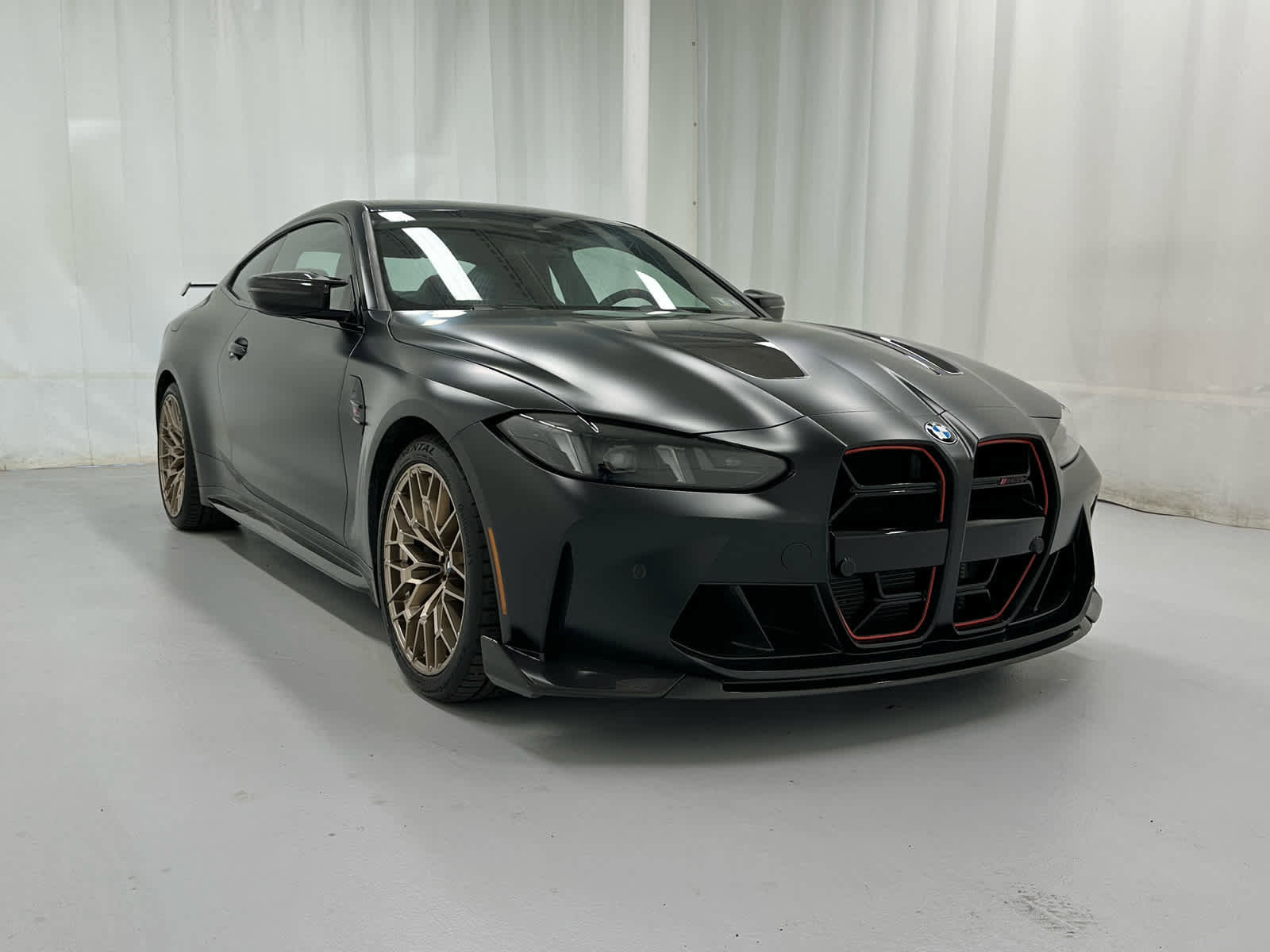 Used 2025 BMW M4 CS AWD/4WD image 2