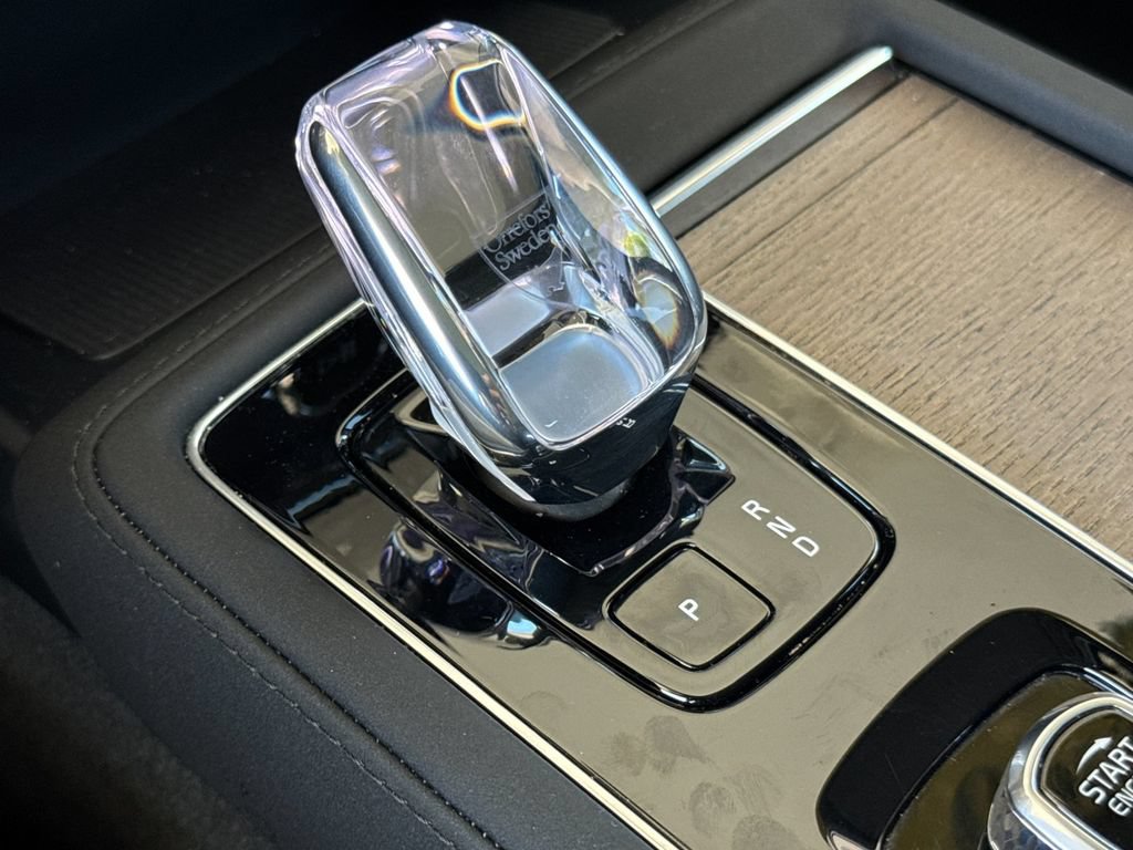 New 2026 Volvo XC90 B5 Core AWD/4WD image 22