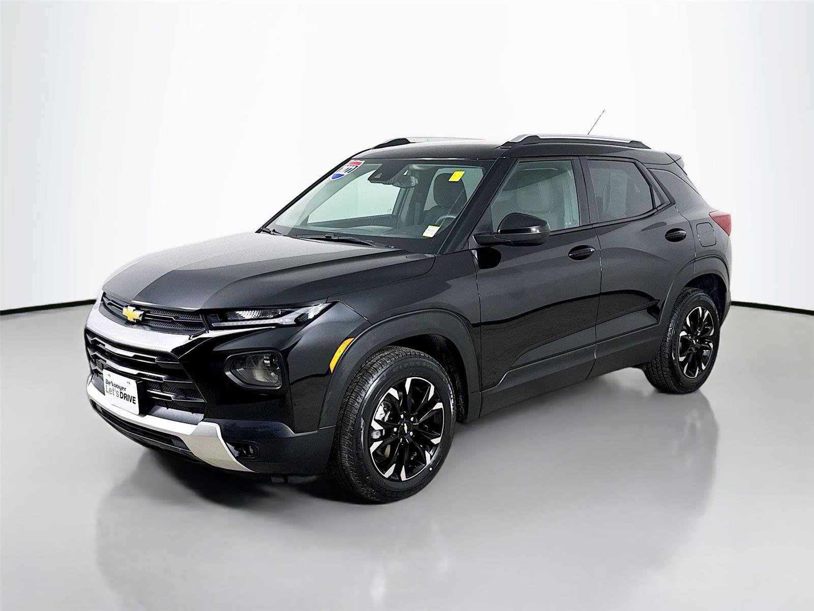 Used 2022 Chevrolet TrailBlazer LT w/ Convenience Package image 4