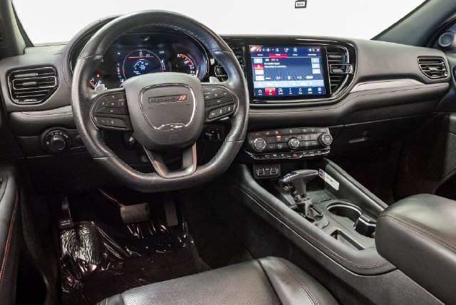 Used 2024 Dodge Durango GT AWD/4WD image 7