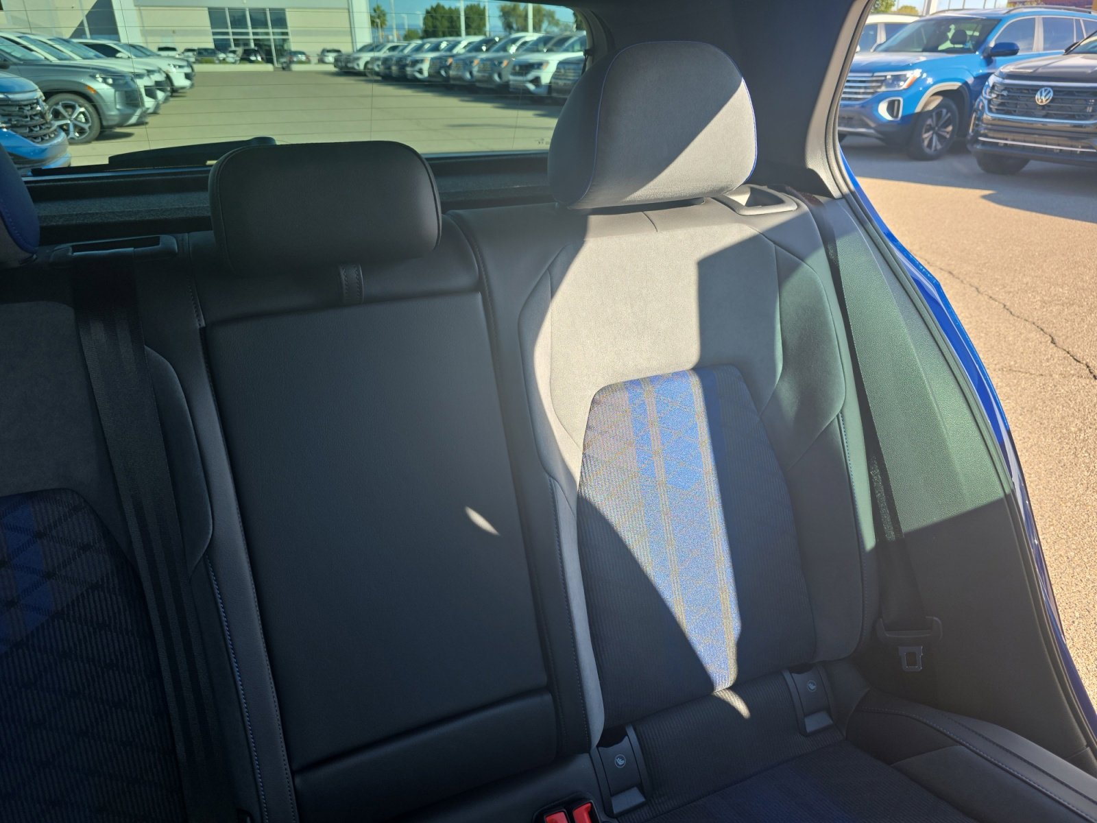 Certified 2025 Volkswagen Golf w/ Euro Style Package image 18