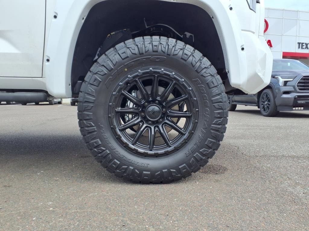 New 2025 Toyota Tundra Limited image 10