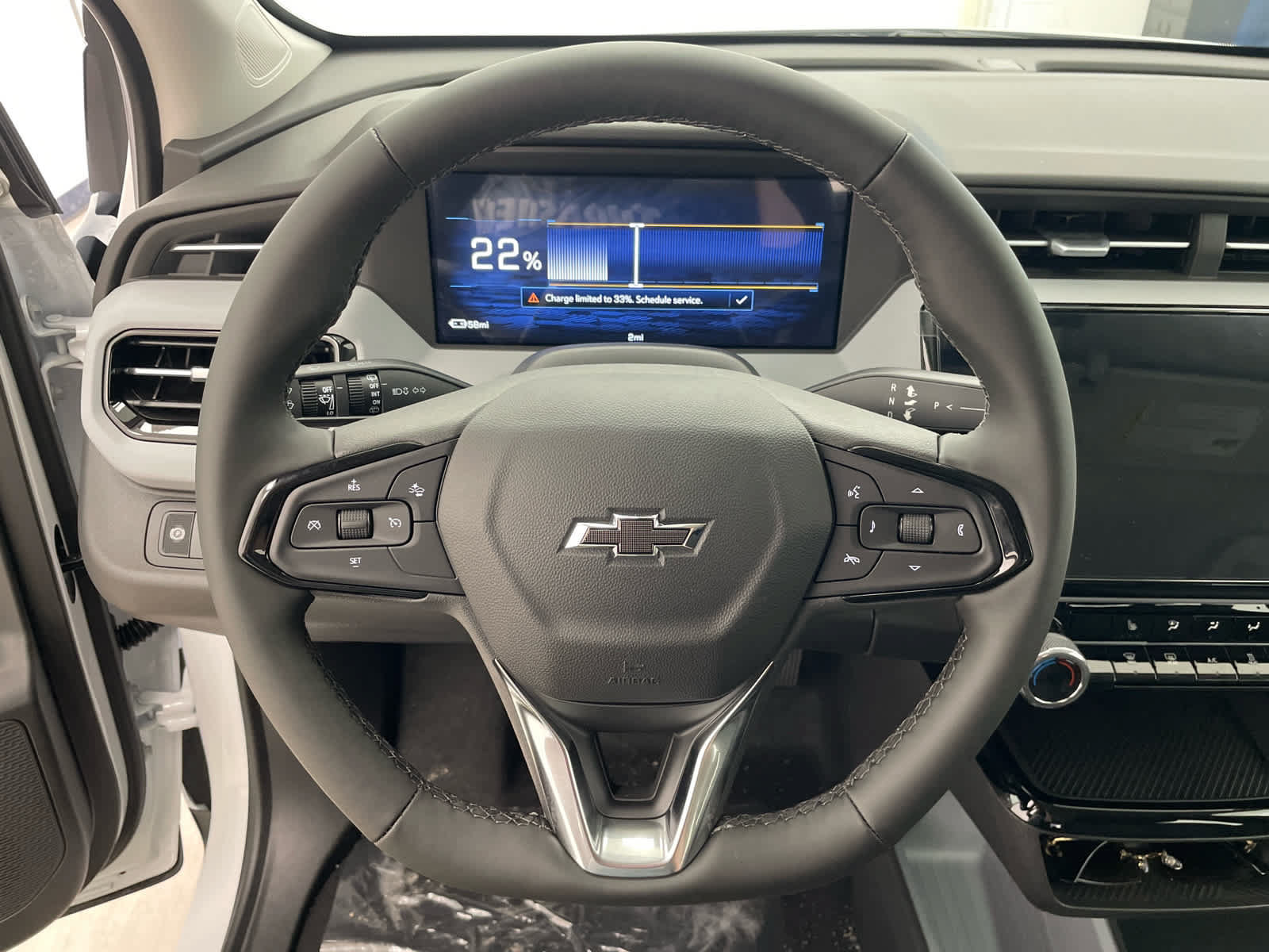 New 2027 Chevrolet Bolt LT w/ Comfort Package FWD image 12