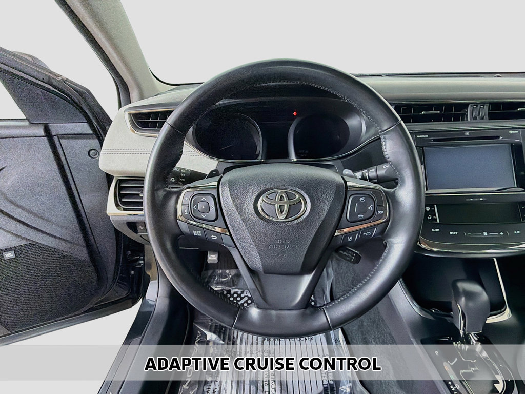 Used 2018 Toyota Avalon Limited w/ All Weather Liner Package FWD image 7