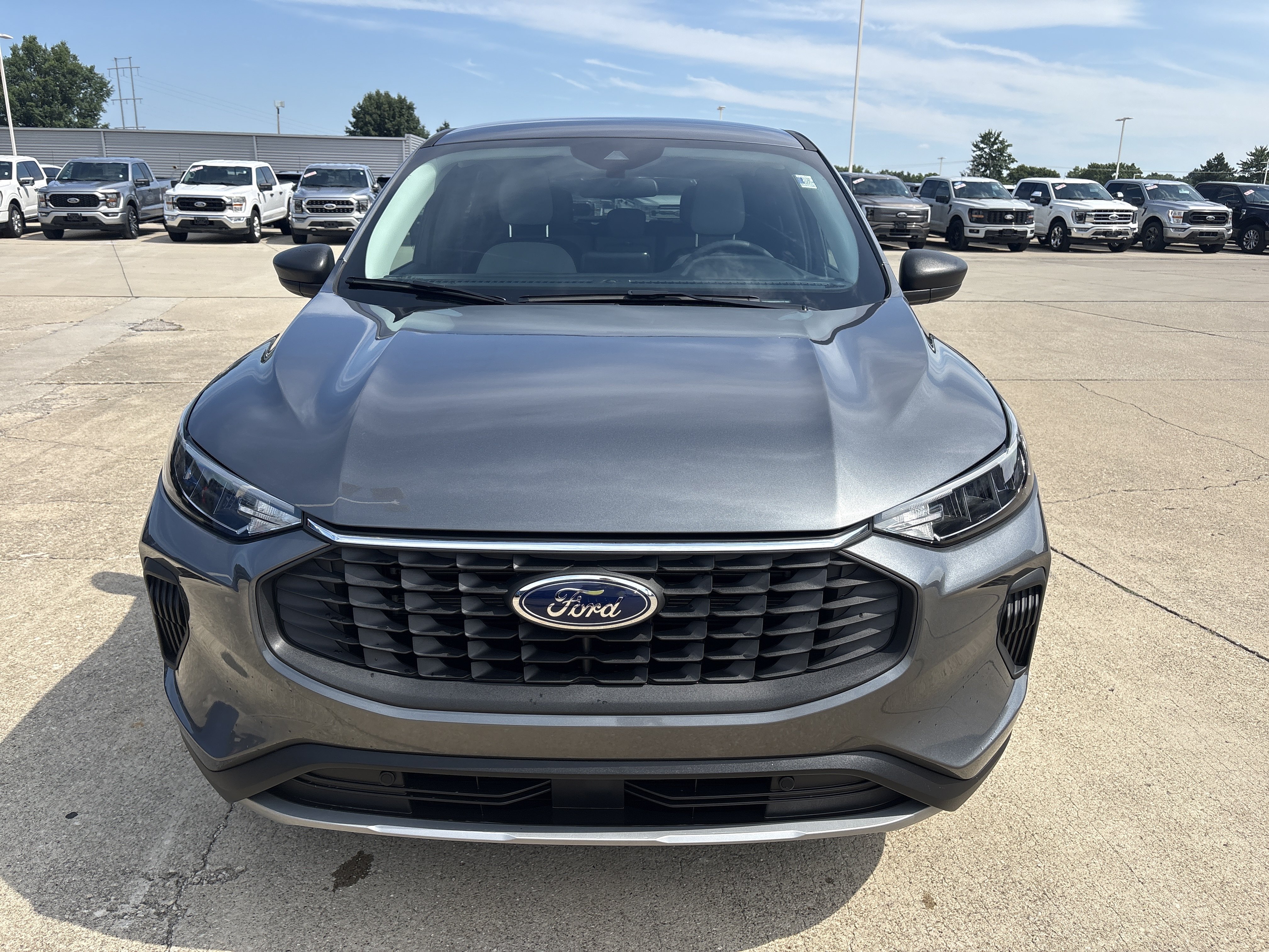 Used 2025 Ford Escape Active FWD image 2