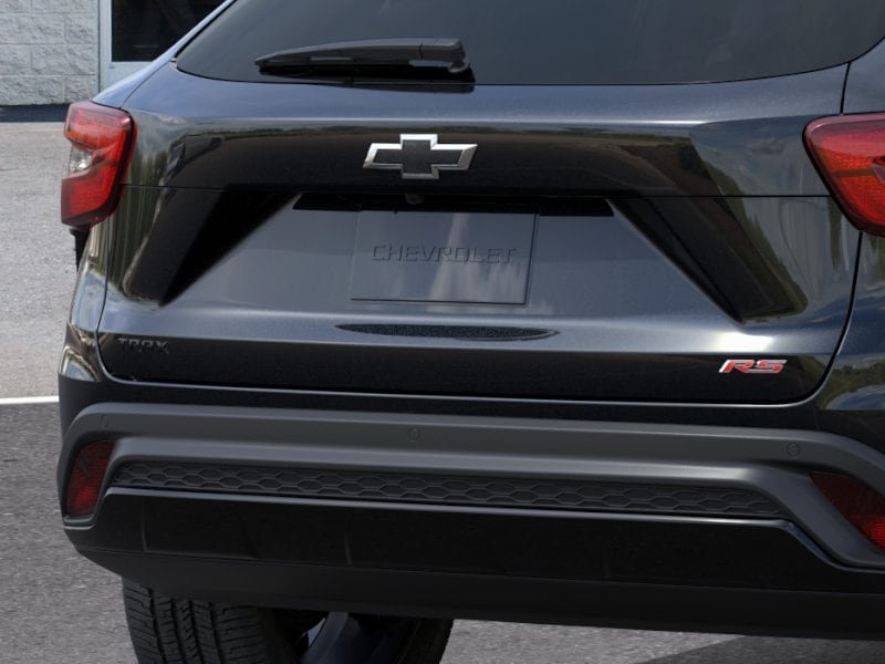 New 2026 Chevrolet Trax RS w/ Sunroof Package FWD image 14
