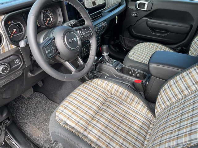 New 2026 Jeep Gladiator Sport AWD/4WD image 13