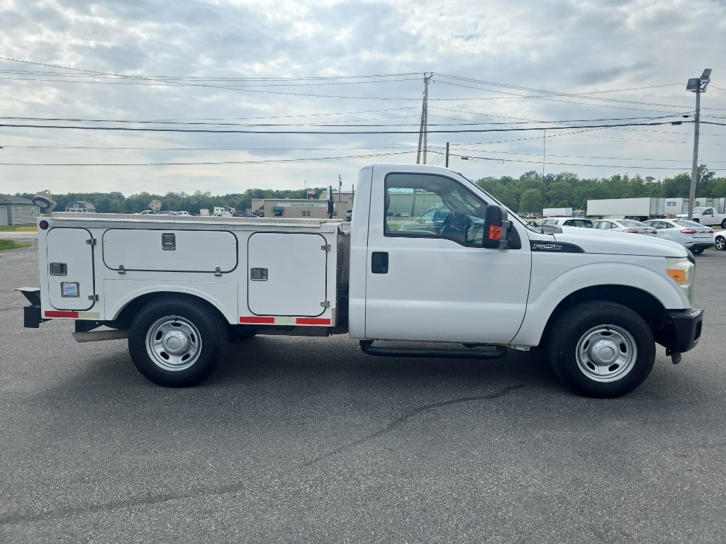 Used 2014 Ford F250 XL w/ Power Equipment Group RWD image 5