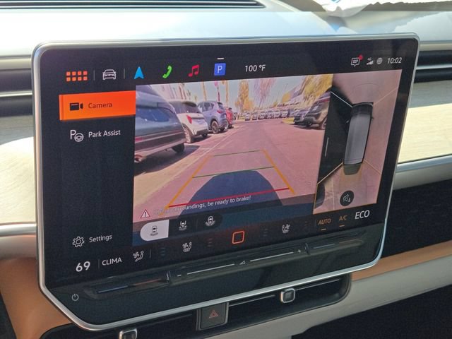 New 2025 Volkswagen ID. Buzz Pro S Plus AWD/4WD image 13