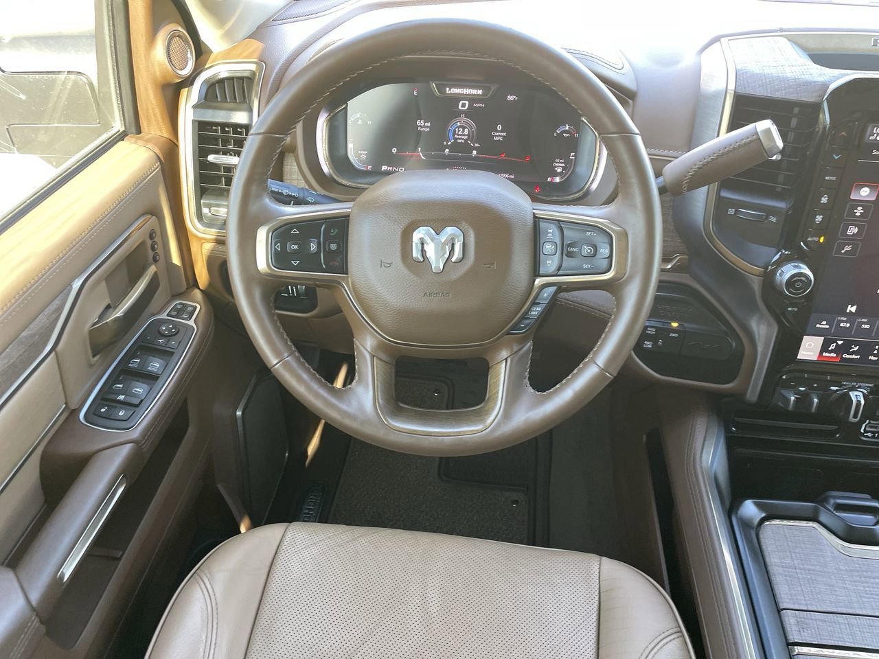 Used 2023 RAM 3500 Limited image 14