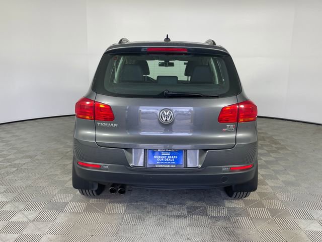 Used 2017 Volkswagen Tiguan S image 15