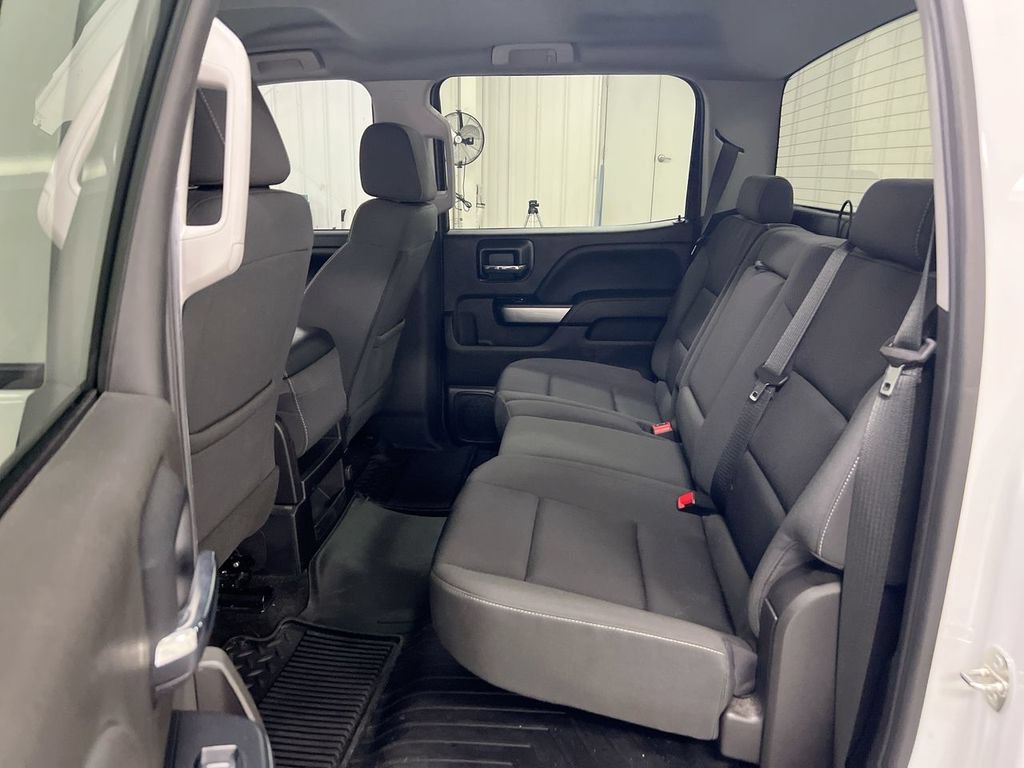 Used 2018 Chevrolet Silverado 1500 LT w/ All Star Edition AWD/4WD image 22