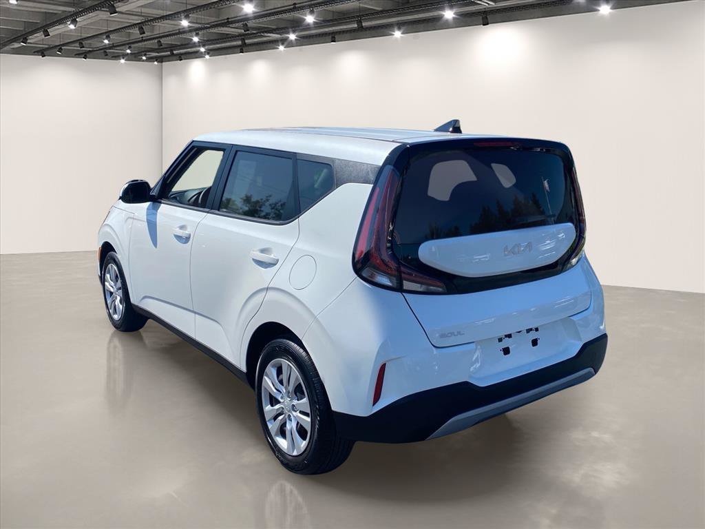 Certified 2025 Kia Soul LX FWD image 6