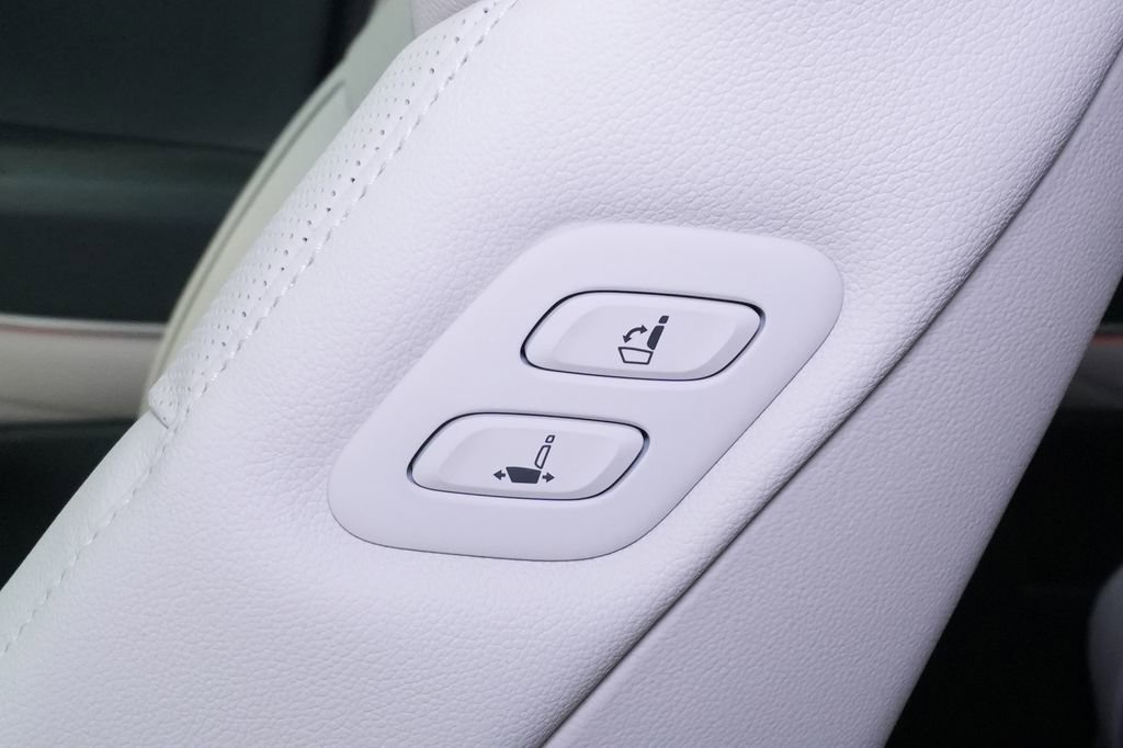 New 2026 Genesis GV80 2.5T Advanced image 20