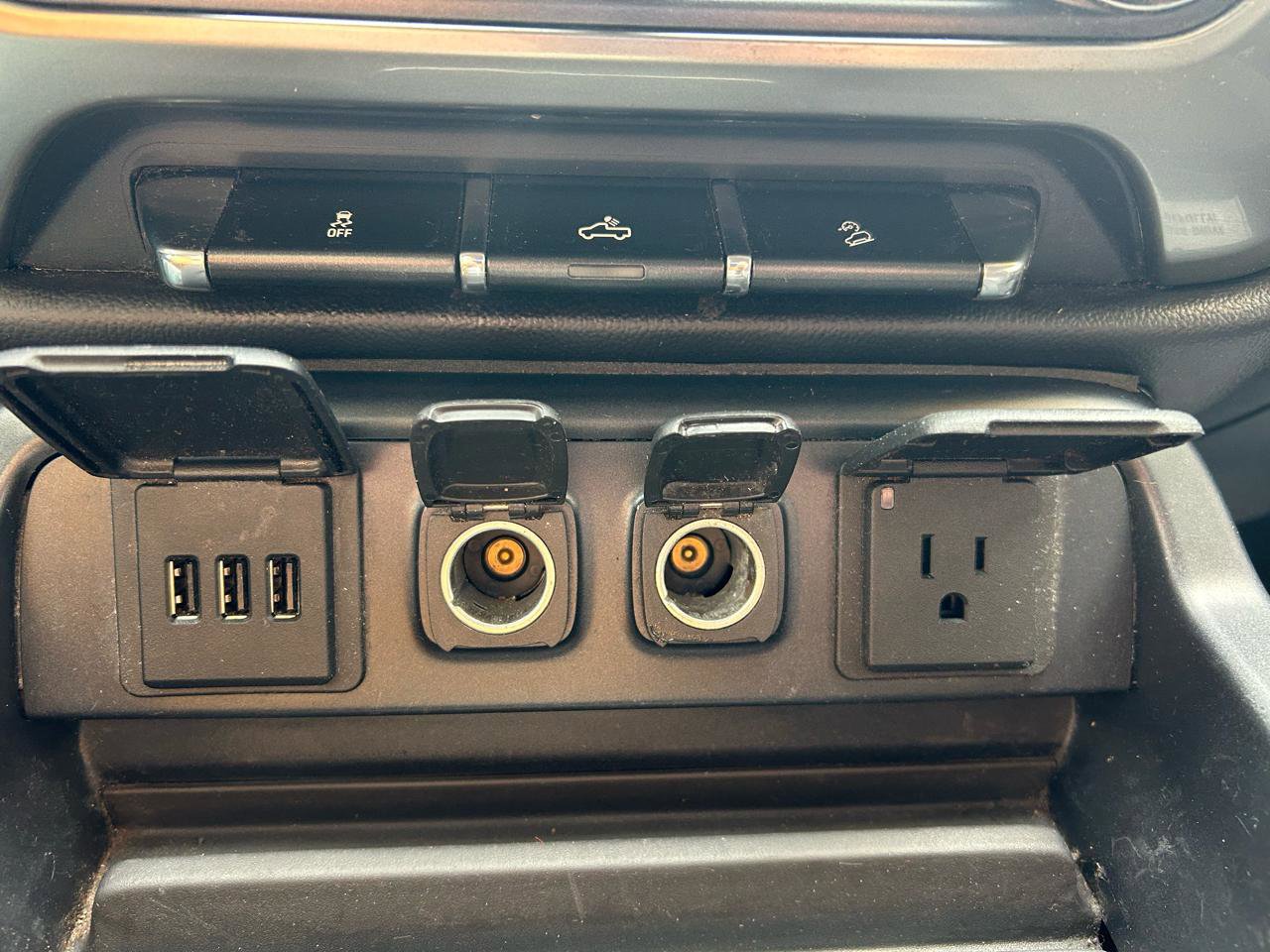 Used 2014 Chevrolet Silverado 1500 LT image 23