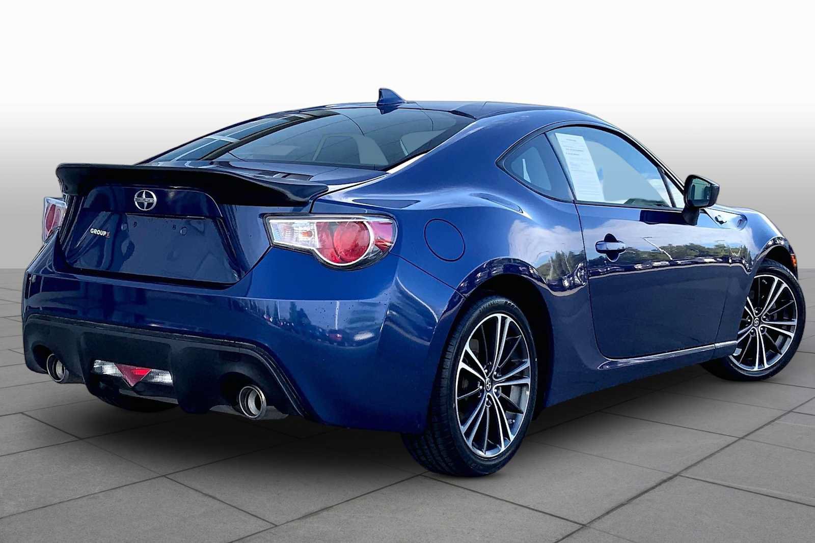 Used 2015 Scion FR-S RWD image 11