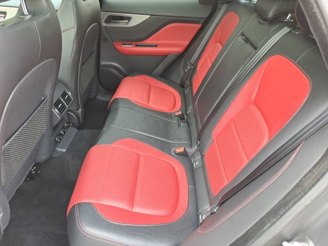 Used 2020 Jaguar F-PACE Checkered Flag image 16