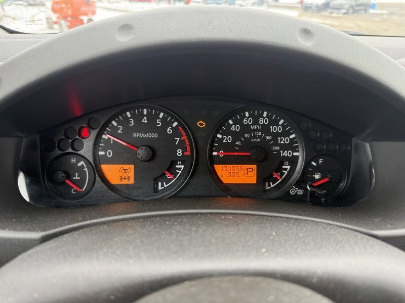 Used 2012 Nissan Frontier SV w/ SV Premium Utility Pkg image 7