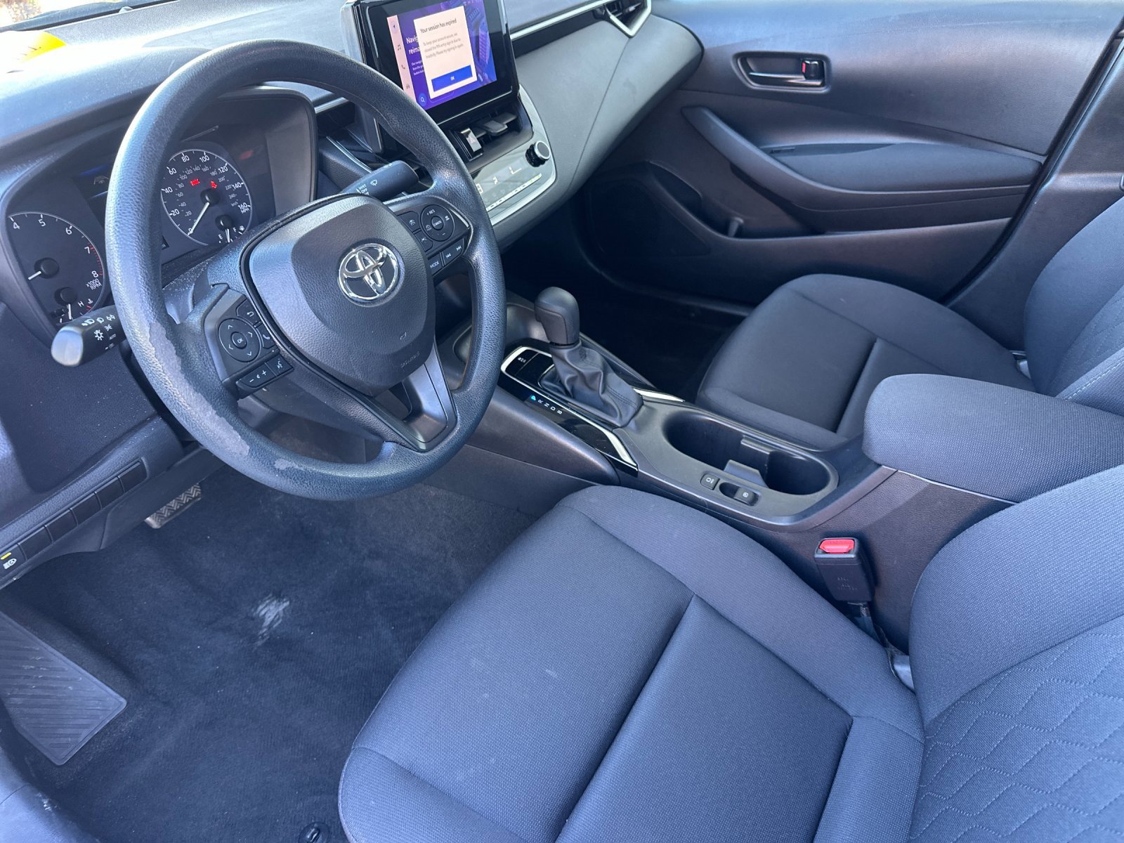 Used 2024 Toyota Corolla LE image 9