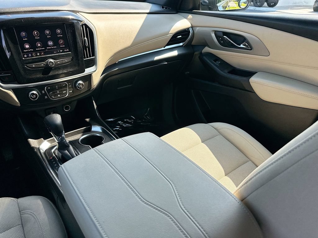 Used 2023 Chevrolet Traverse LS w/ Safety Package FWD image 21