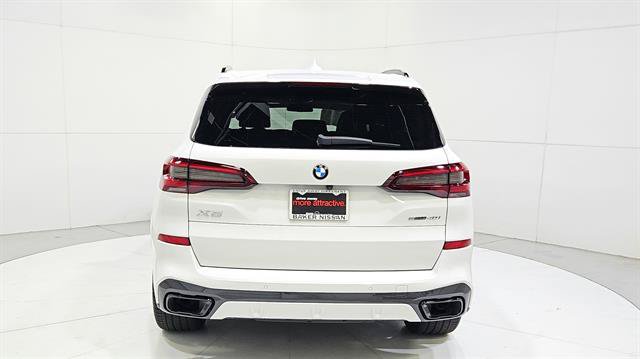 Used 2022 BMW X5 sDrive40i w/ M Sport Package RWD image 7