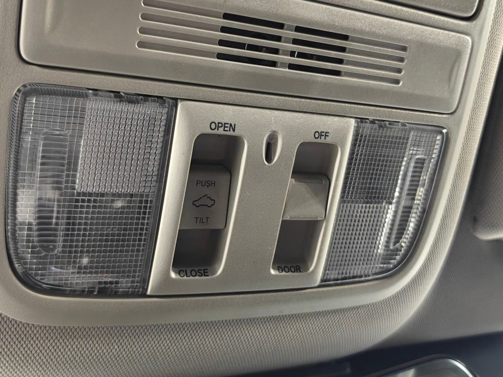 Used 2021 Honda Accord EX-L image 11