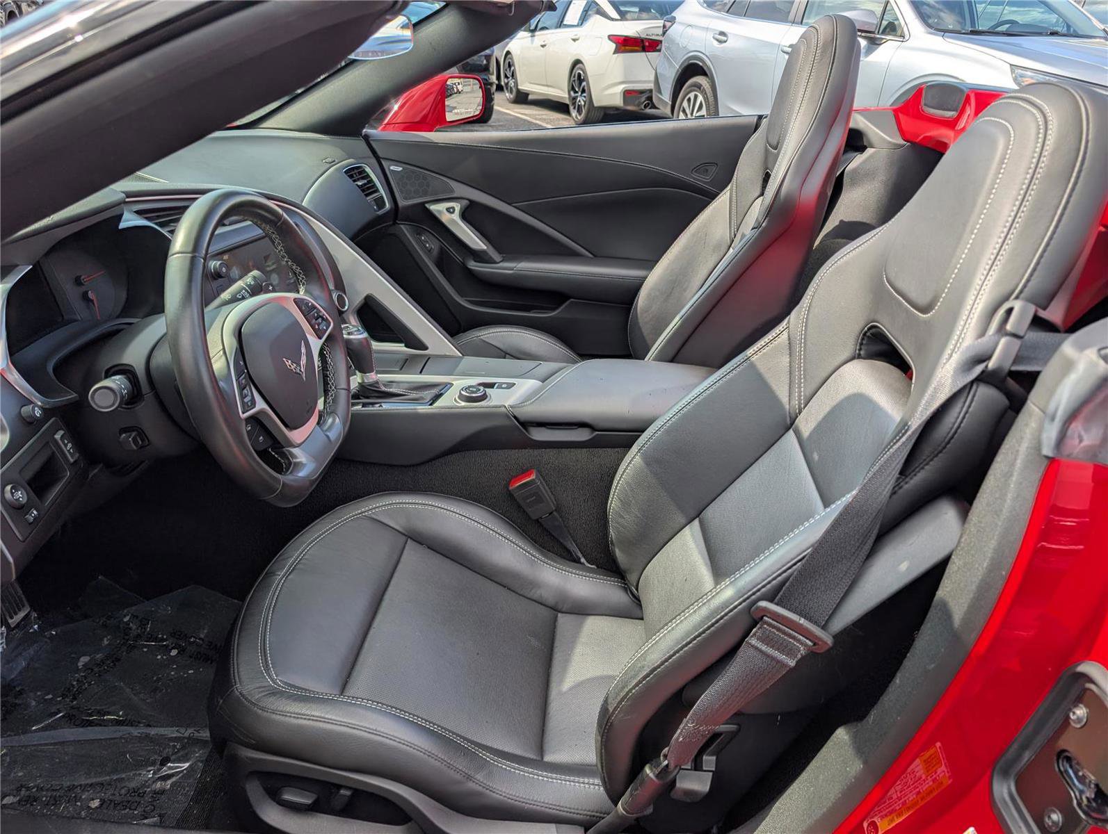 Used 2019 Chevrolet Corvette Stingray Convertible w/ 1LT image 14