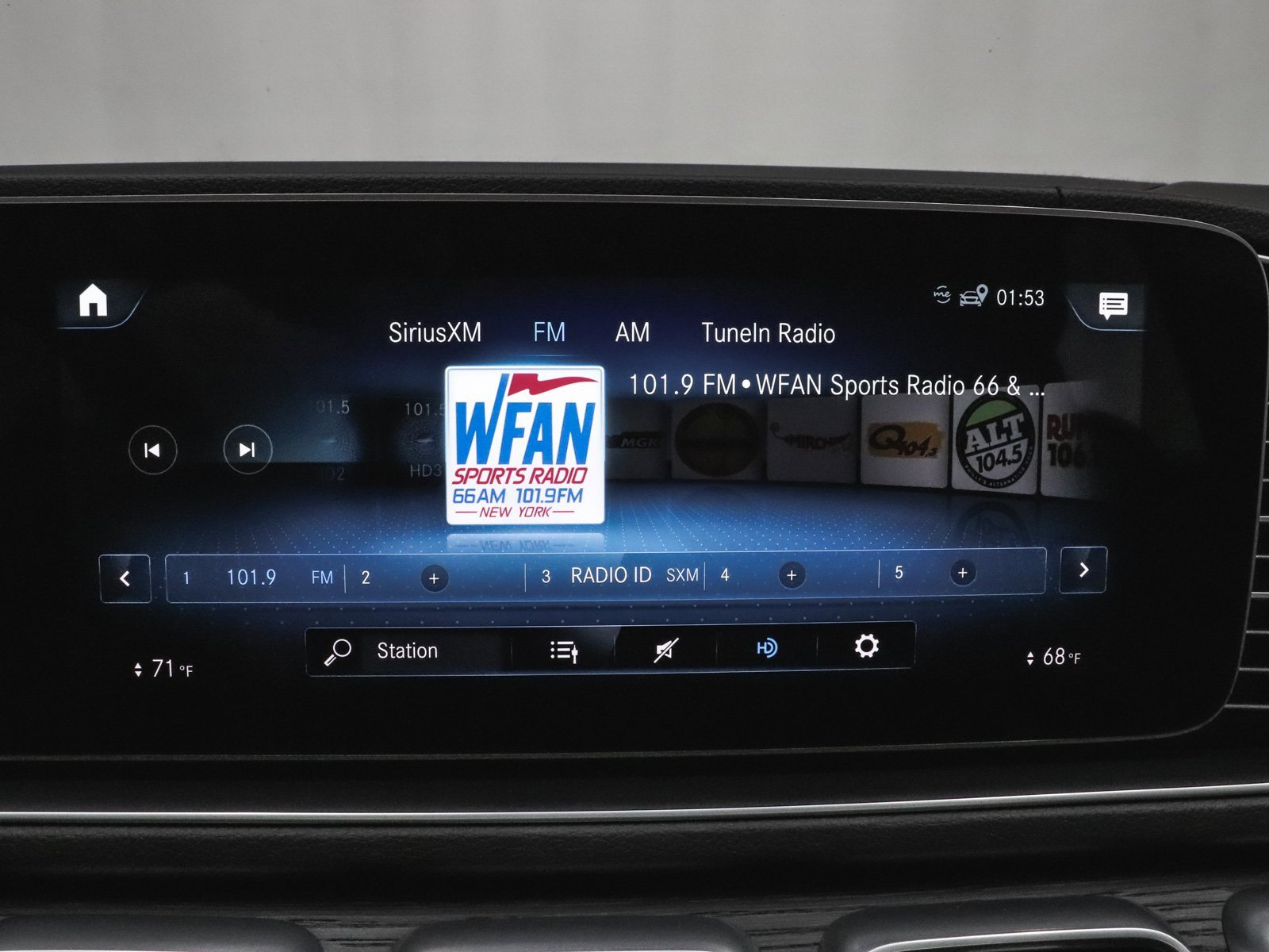 Used 2023 Mercedes-Benz GLE 53 AMG 4MATIC Coupe image 43