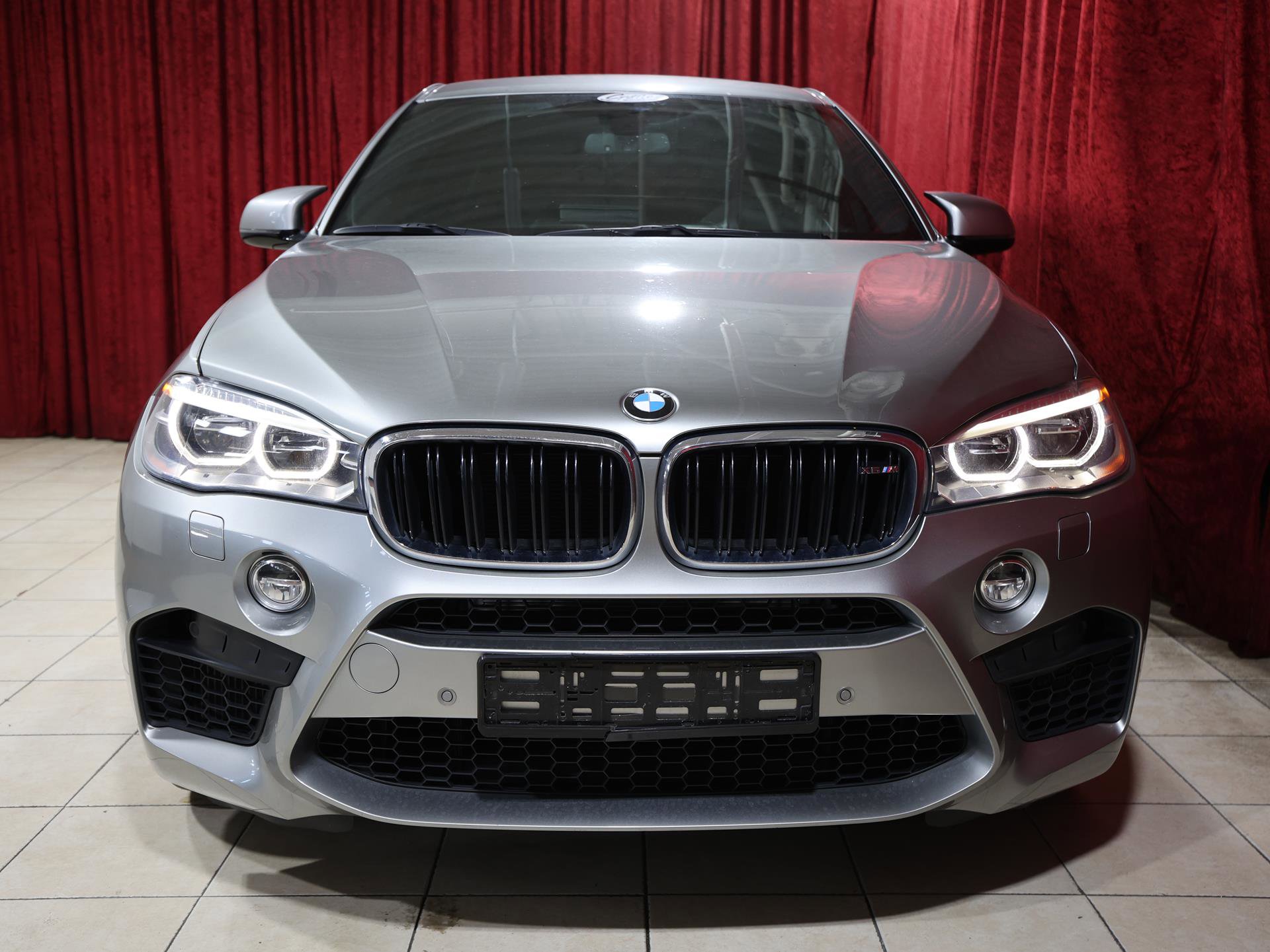 Used 2015 BMW X6 M image 9