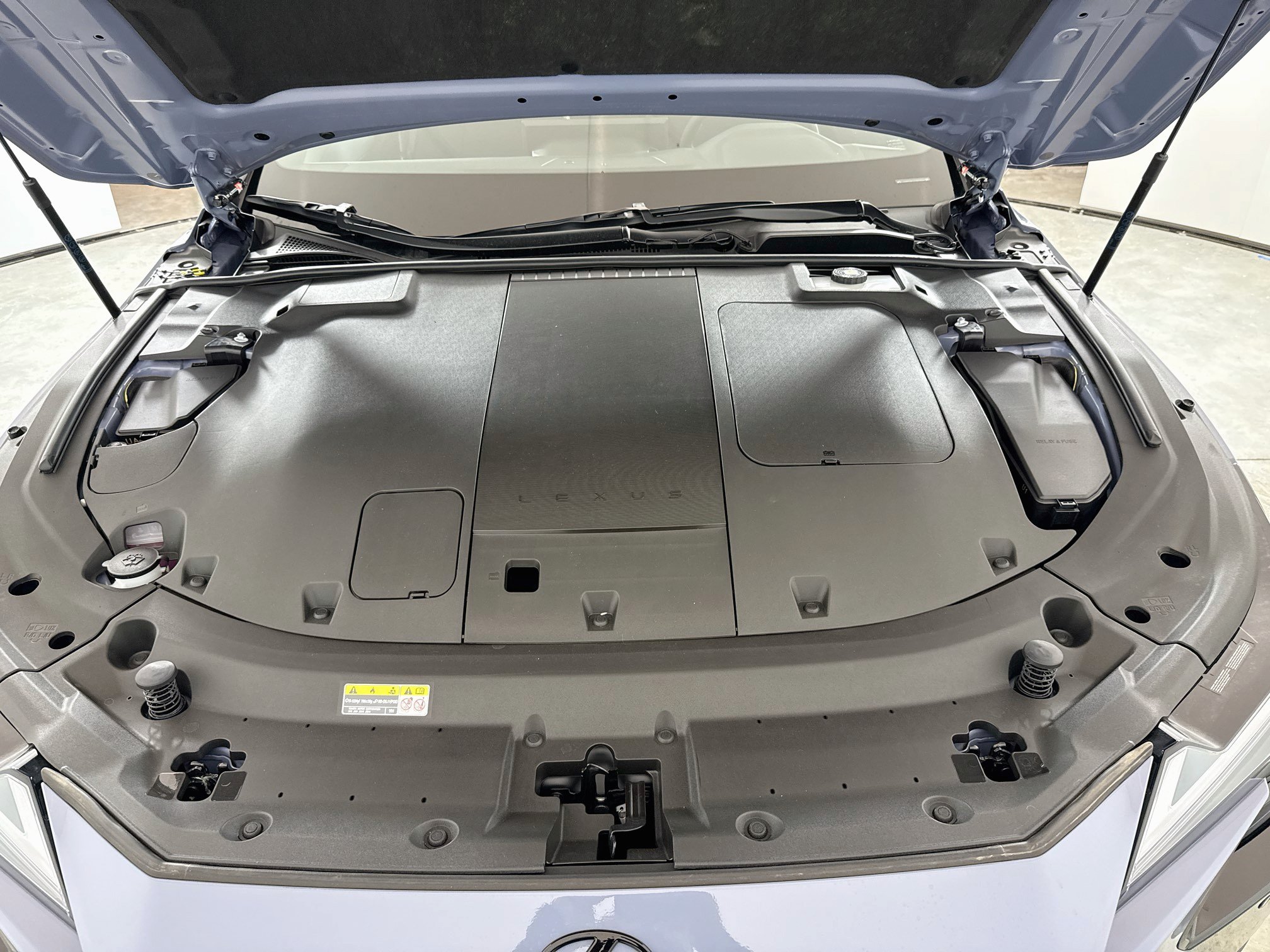 New 2026 Lexus ES 350e w/ Convenience Package FWD image 28