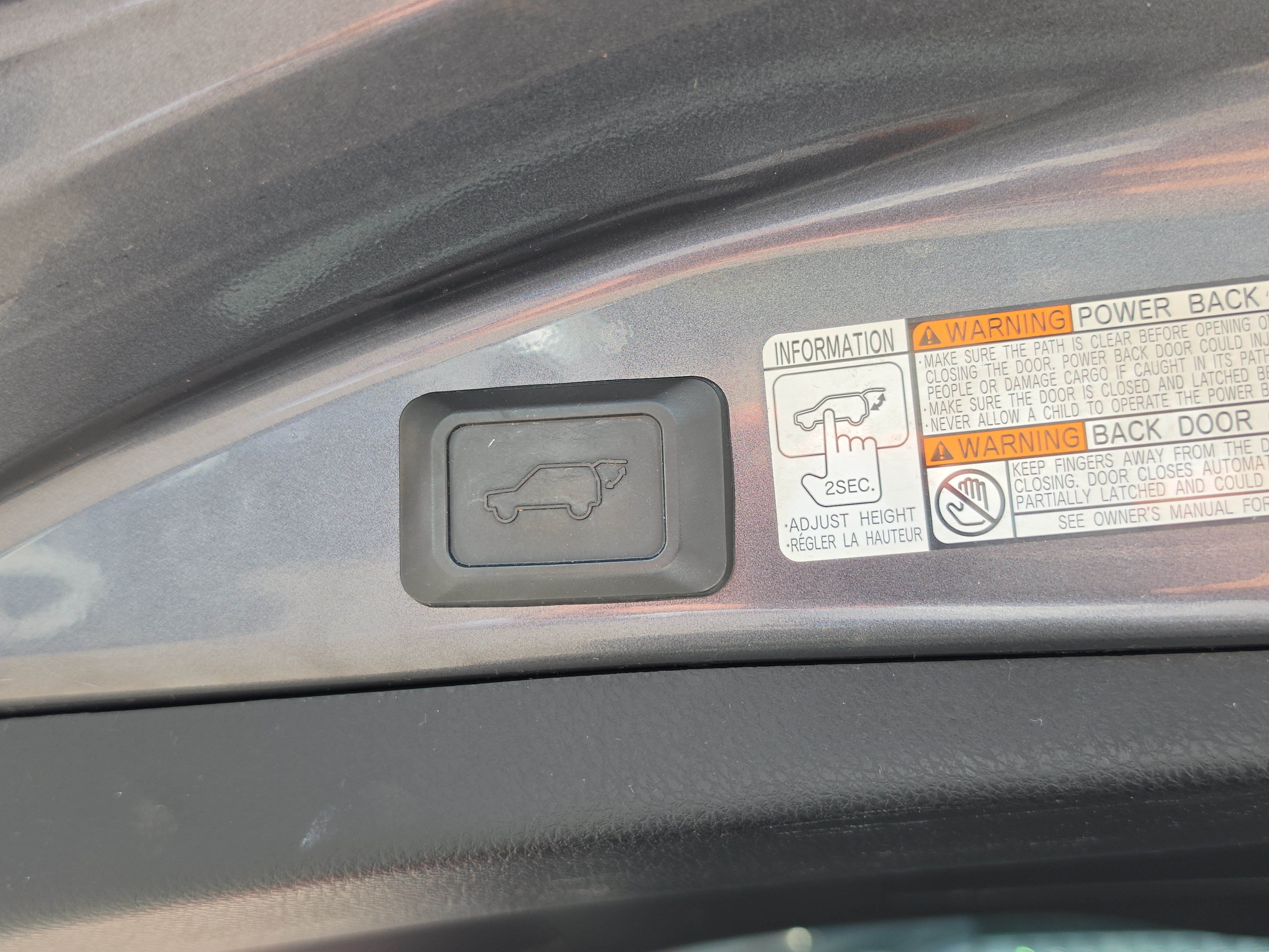 Used 2015 Toyota RAV4 Limited AWD/4WD image 11