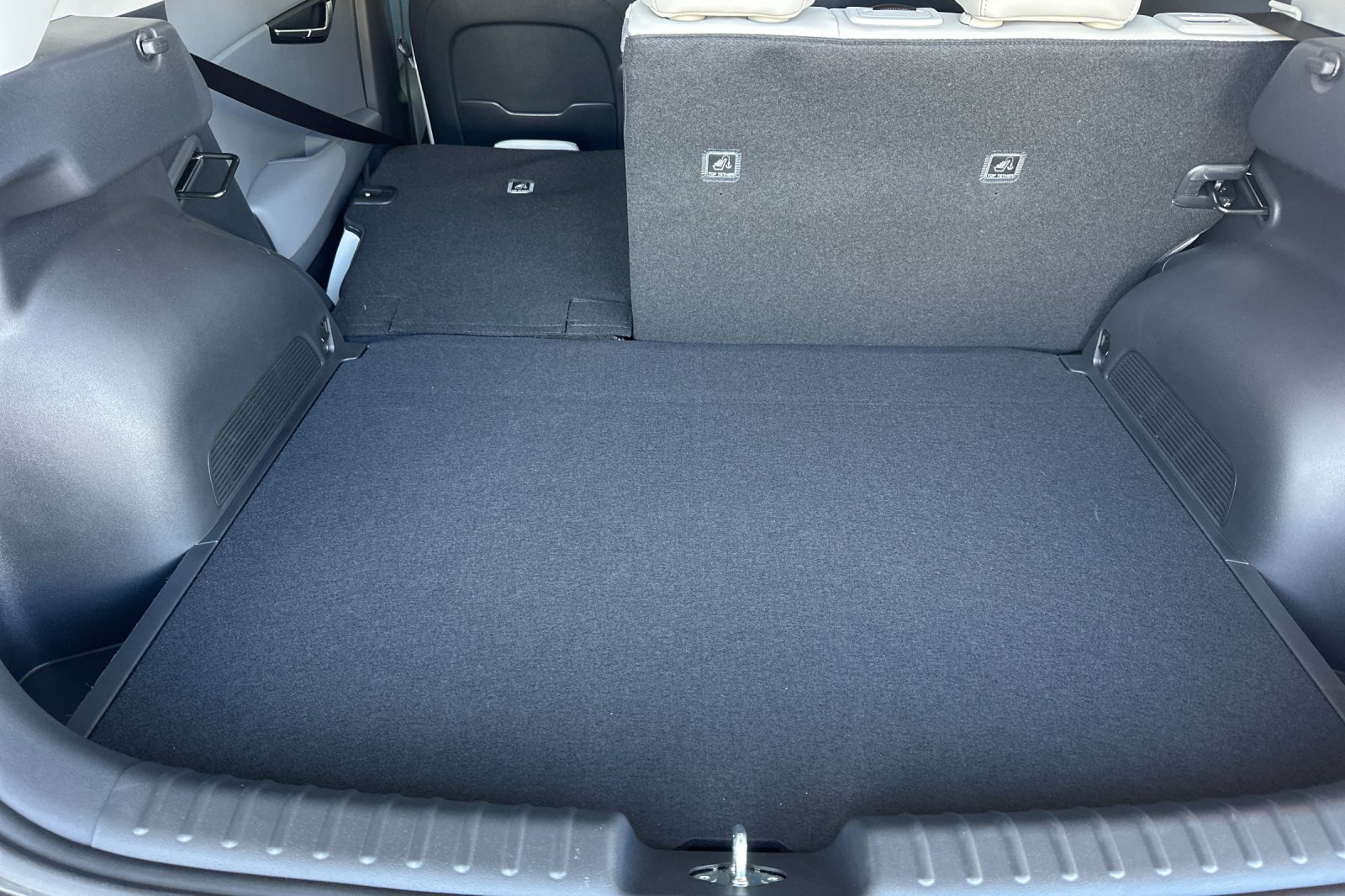 New 2026 Kia Niro EX FWD image 15