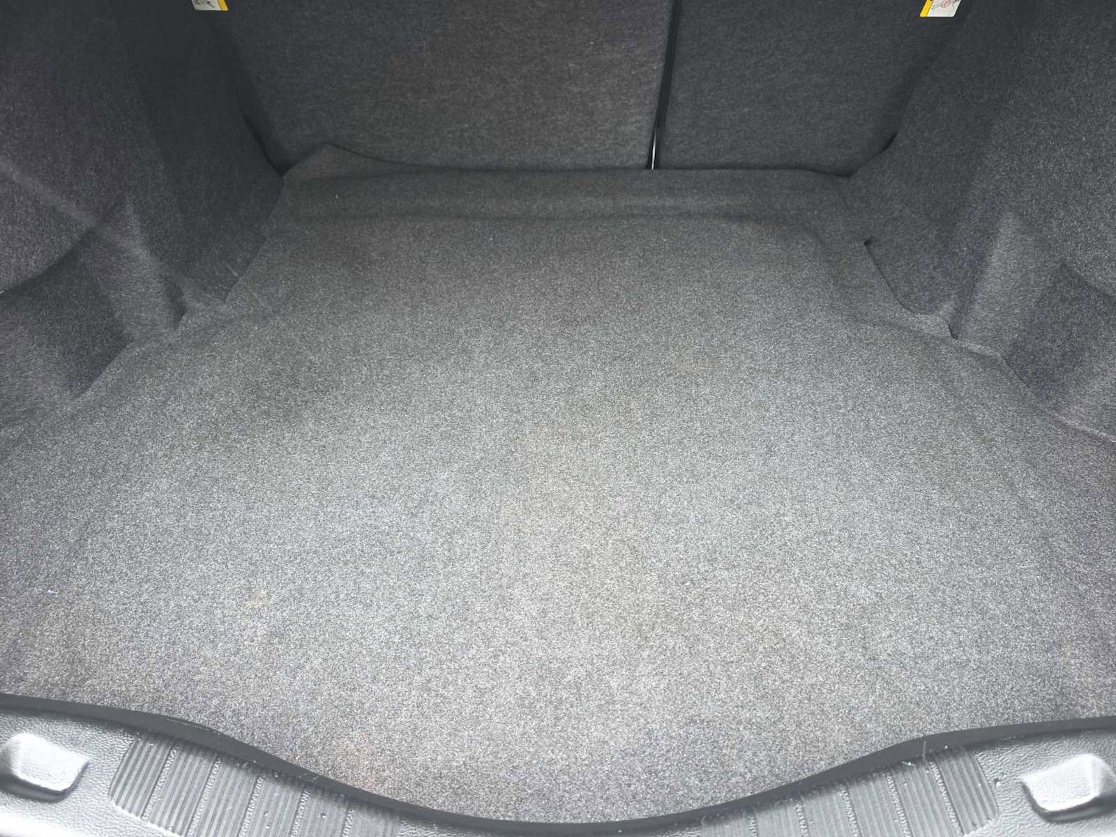 Used 2017 Ford Fusion SE w/ Fusion SE Technology Package image 23