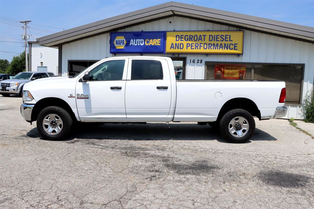 Used 2018 RAM 2500 Tradesman w/ Chrome Appearance Group image 2