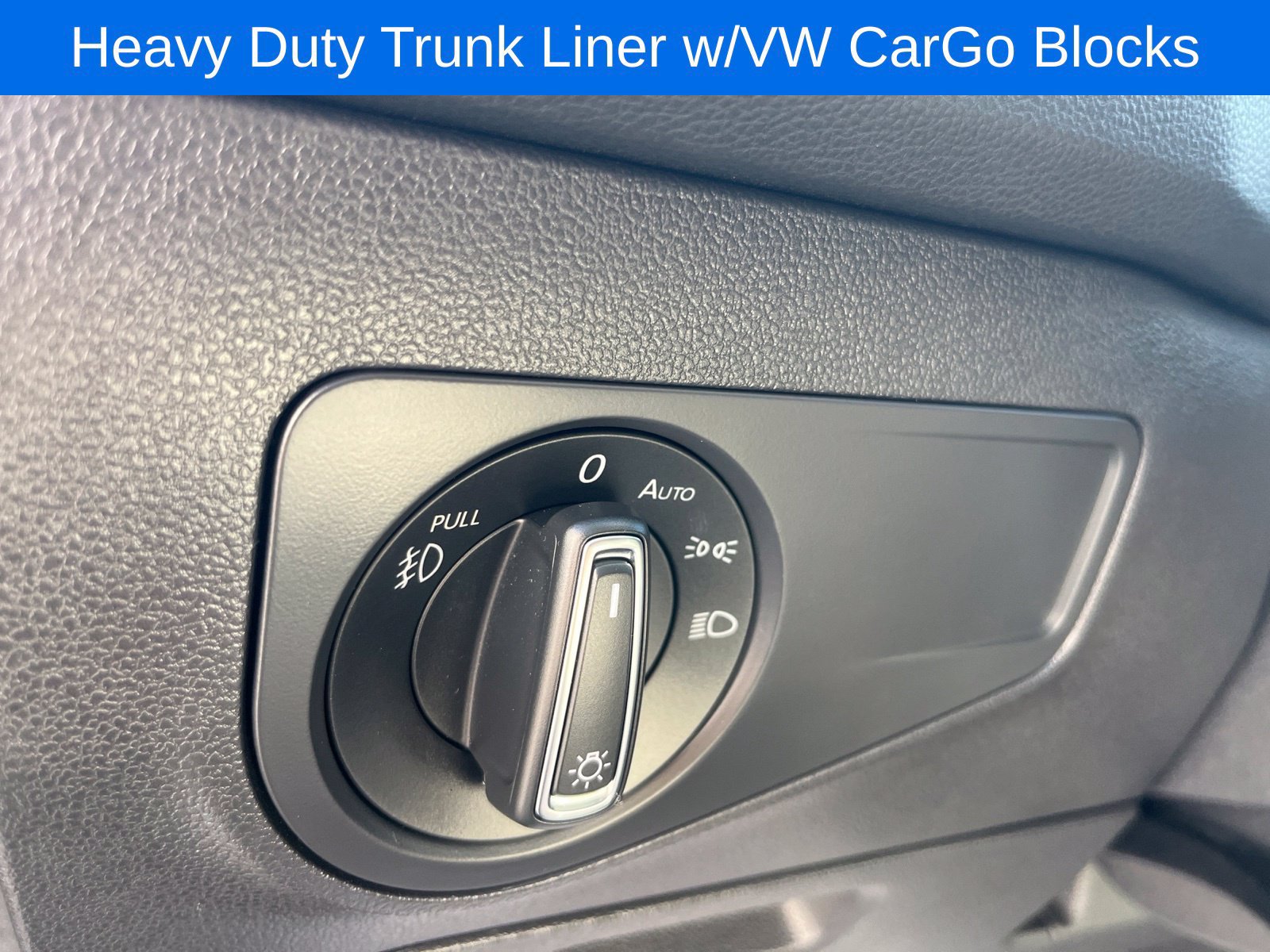 Used 2020 Volkswagen Tiguan SEL w/ 3rd Row Seat Package AWD/4WD image 15