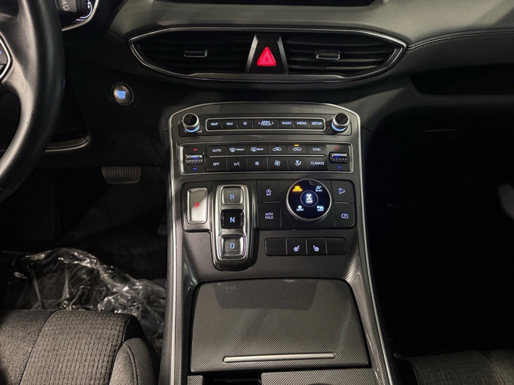 Certified 2023 Hyundai Santa Fe SEL AWD/4WD image 18