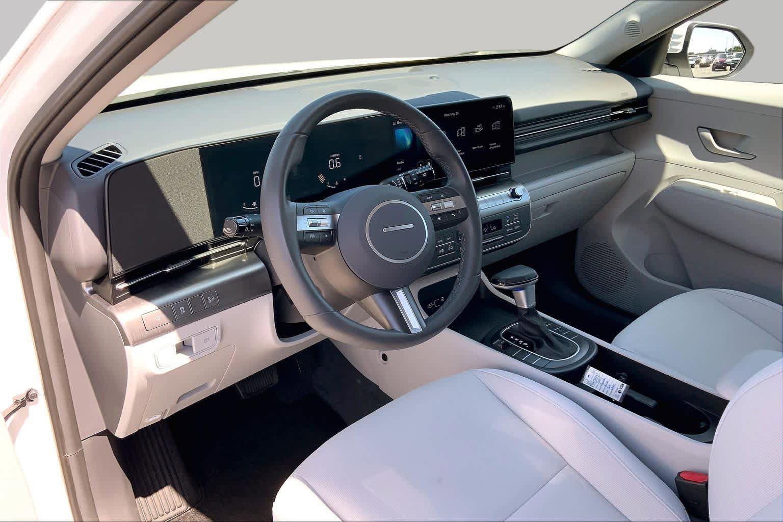 Used 2024 Hyundai Kona SEL FWD image 16