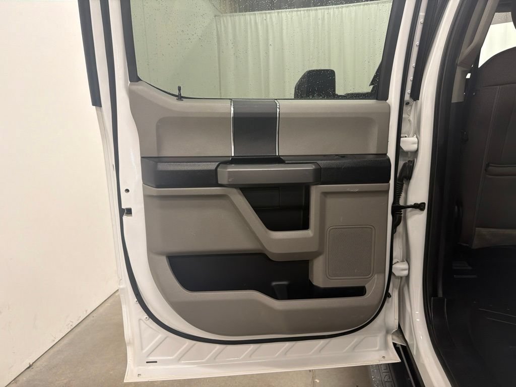 Used 2020 Ford F250 XLT AWD/4WD image 19